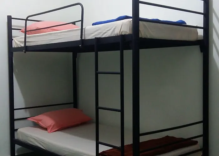Hostal Morotai Camp (adults Only)